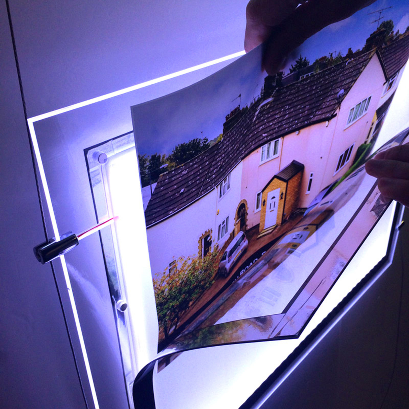 کاغذ بک لایت فروشگاه پیروزگر